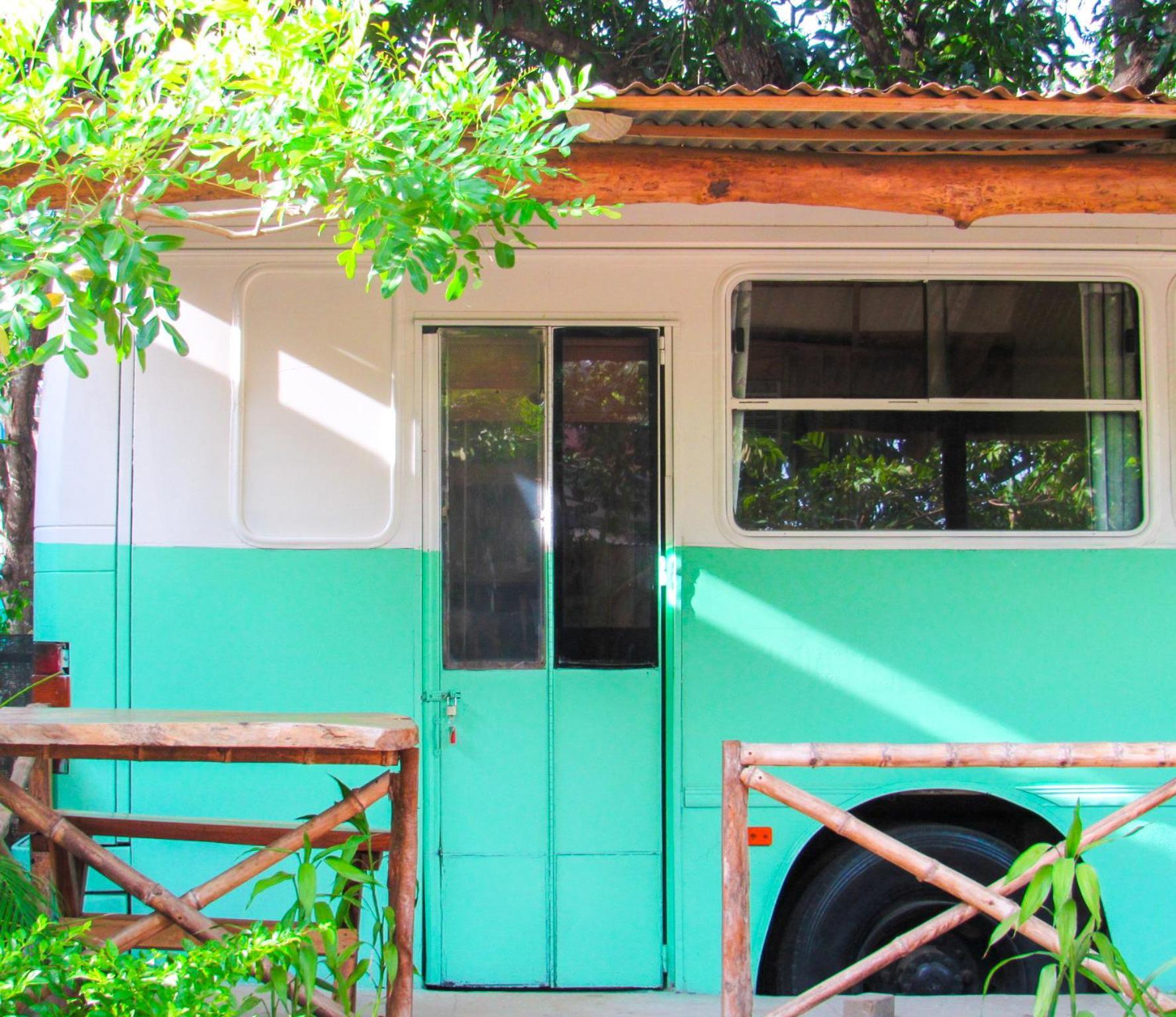 Hospedaje Combi Dream Bird Apartment Playas del Coco Exterior photo